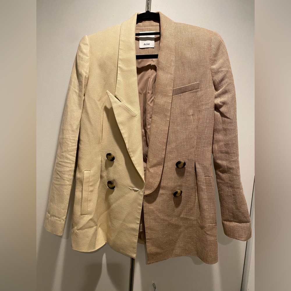 Belvue Double-Breasted Two-Tone Blazer In Creme/Khaki